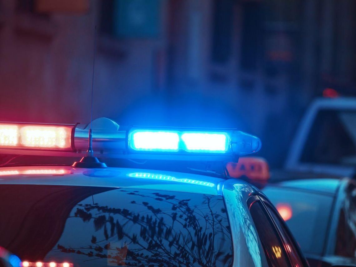 Interwencja policji. Kobieta w szpitalu, dwie osoby zatrzymane