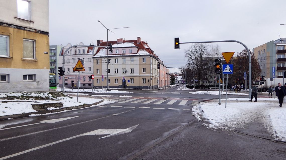 Jadąc z ulicy Brzozowej - poczekaj!