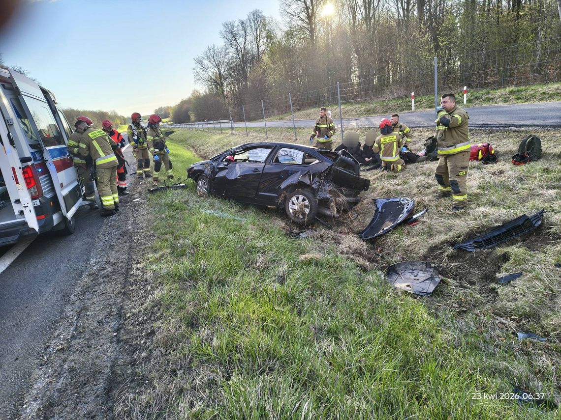 Jak doszło do dachowania na trasie Elbląg-Braniewo? Najnowsze ustalenia
