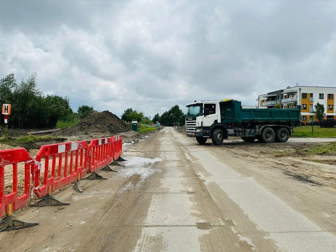 Kolejne prace drogowe na ul. Nowogródzkiej Kolejne prace drogowe na ul. Nowogródzkiej