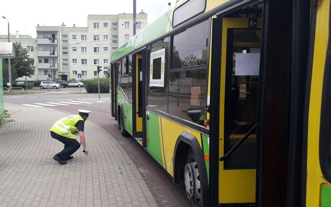 Kontrole autobusów w Elblągu po wypadkach w Warszawie