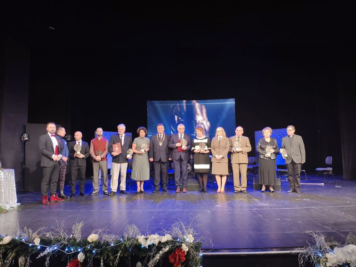 Laureaci Nagród Prezydenta Elbląga za rok 2019 Laureaci Nagród Prezydenta Elbląga za rok 2019