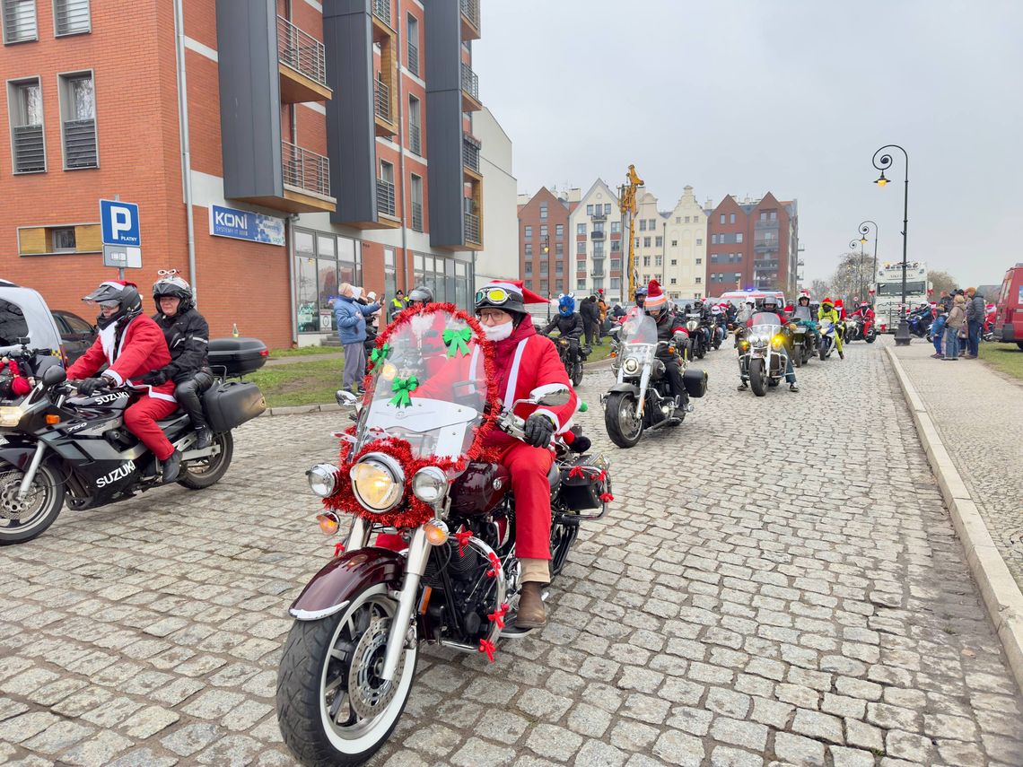 Mikołaje na motocyklach opanowały Elbląg. A to wszystko dla dzieci [FOTO]