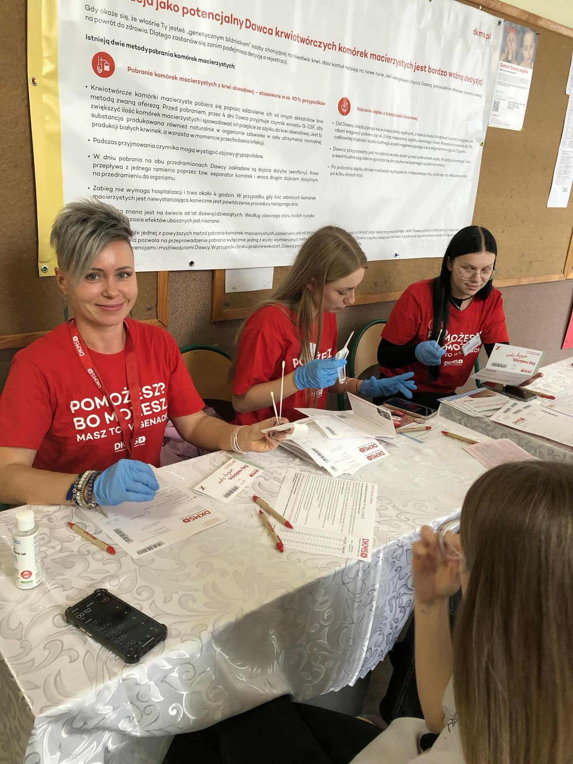 Młodzi z Ekonomika mają to w genach – znów ratują życie z DKMS Młodzi z Ekonomika mają to w genach – znów ratują życie z DKMS