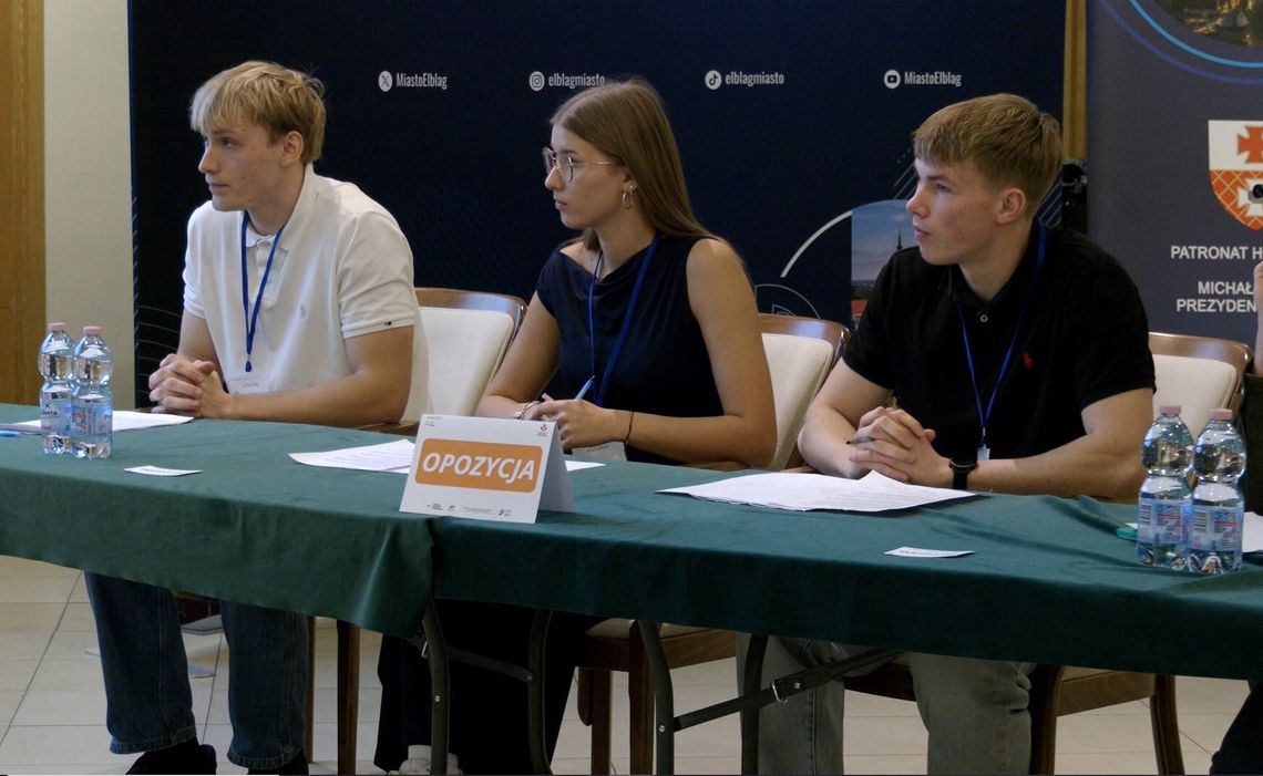 Młodzież w Elblągu debatuje