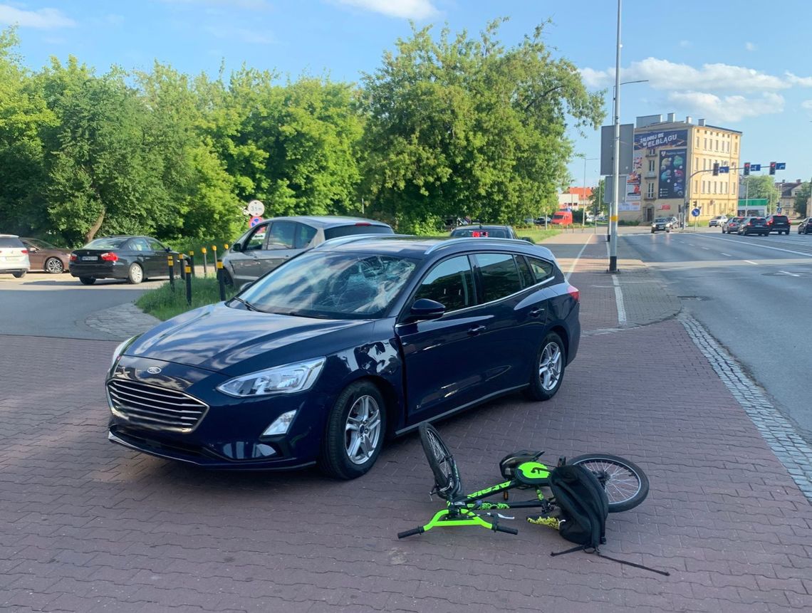 Mogło zakończyć się tragedią. 12-latka uratował kask