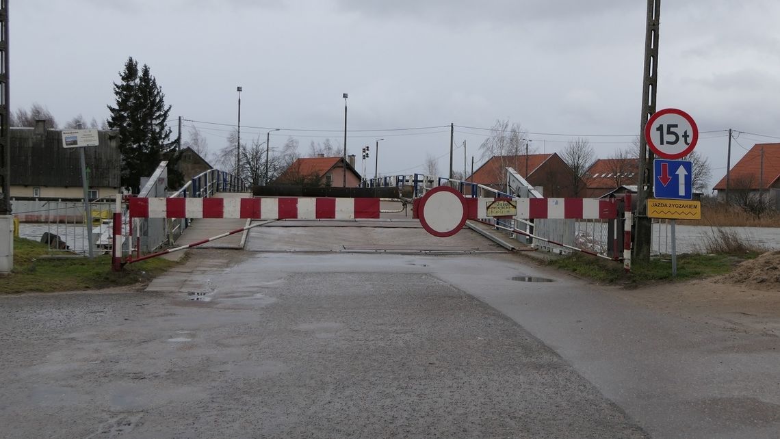 Most w Nowakowie zamknięty
