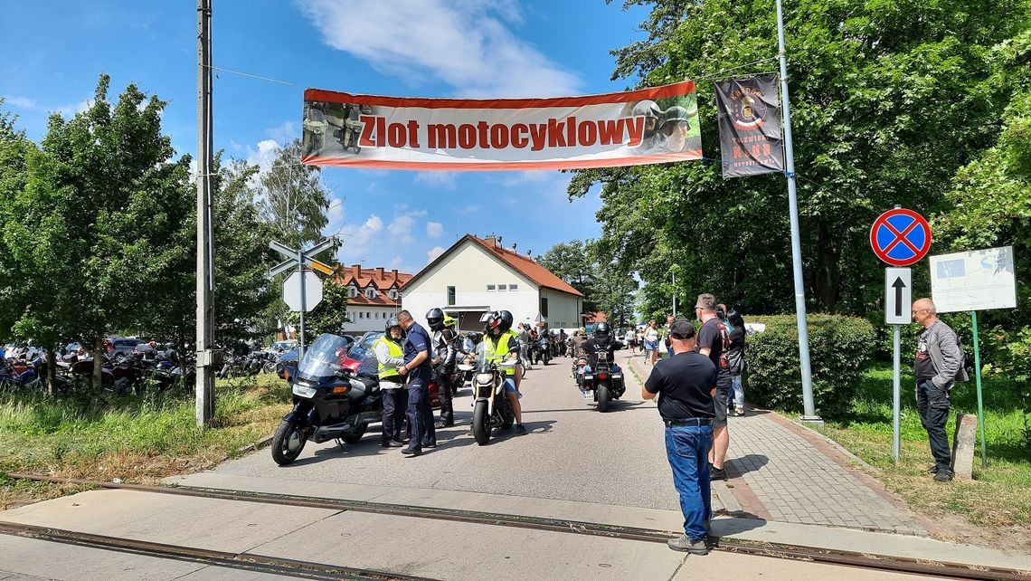 Motocykliści spotkali się w Tolkmicku [FOTO I FILM]