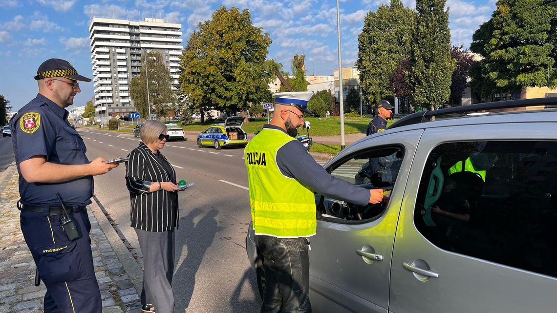 Na Nowowiejskiej rozdawali ulotki, a na Mazurskiej zatrzymali