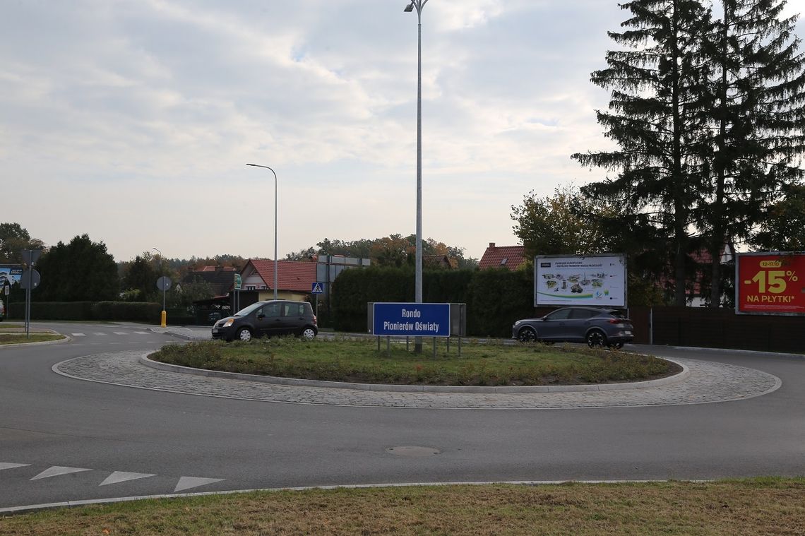 Nadali nazwę rondu na skrzyżowaniu Królewiecka-Fromborska Nadali nazwę rondu na skrzyżowaniu Królewiecka-Fromborska