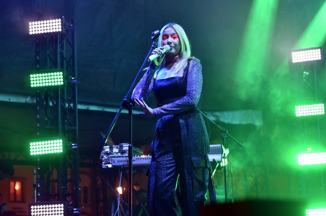 Natalia Nykiel kończy Elbląskie Święto Chleba