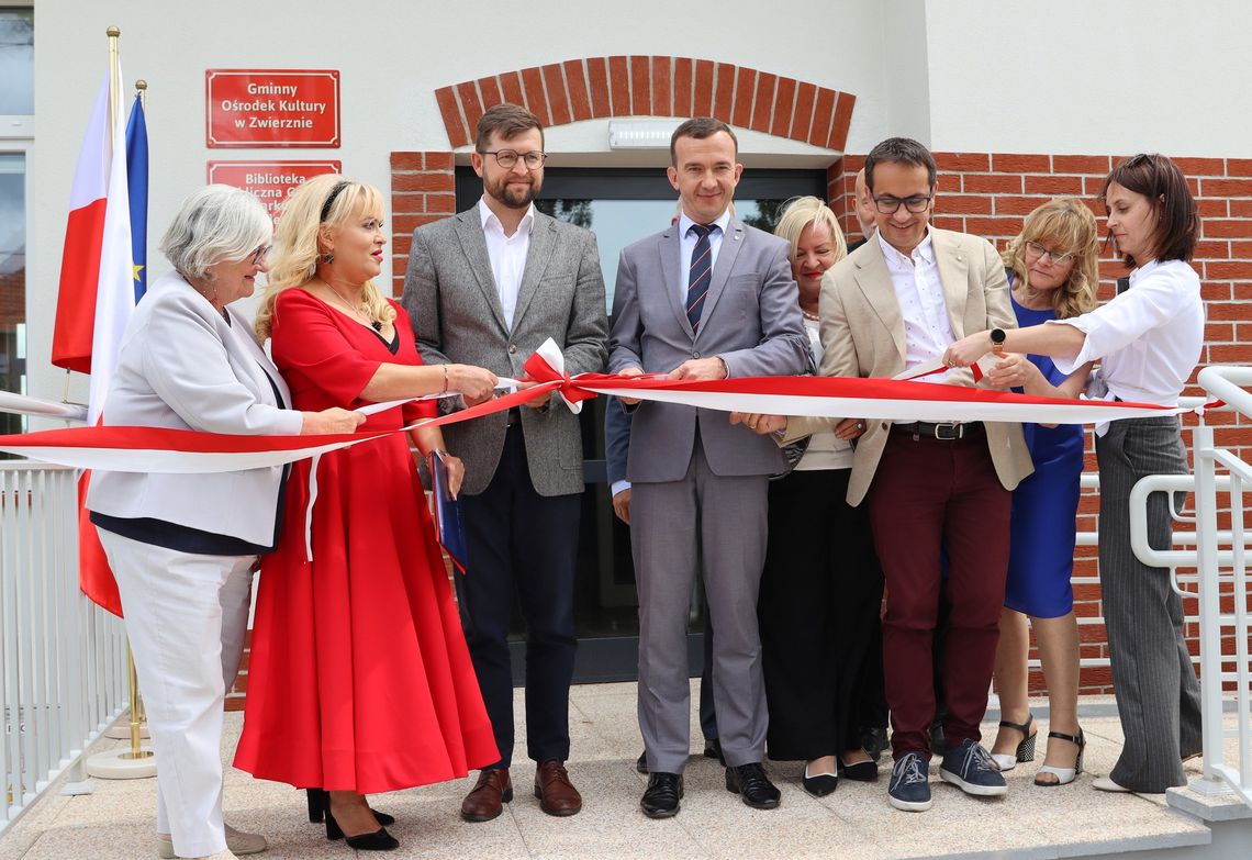 Nowa przestrzeń kultury i edukacji. GOK i Biblioteka w Zwierznie już otwarte [WIDEO]