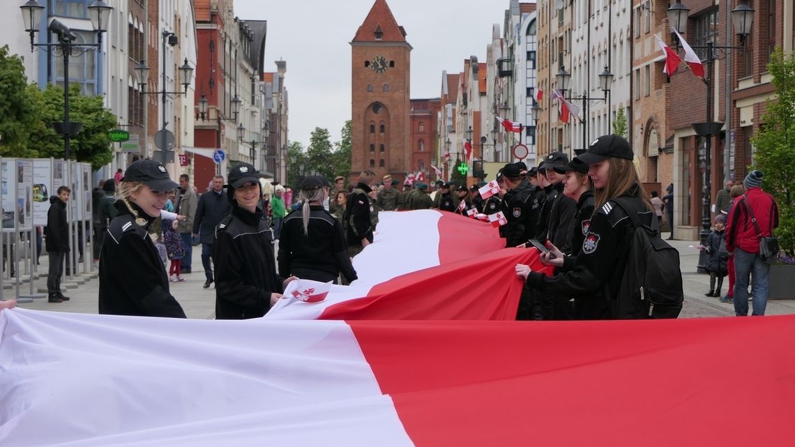 Obchody Dnia Flagi w Elblągu [ZDJĘCIA]