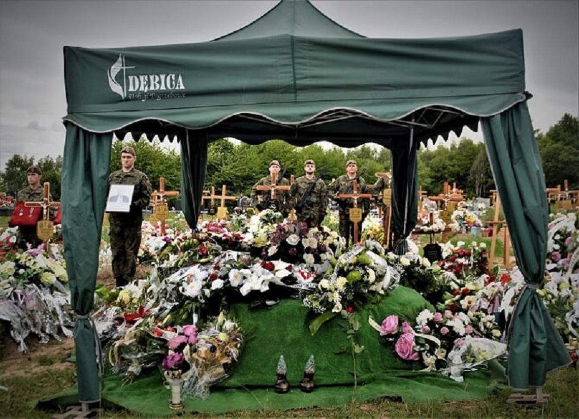 Ostatnie pożegnanie por. Henryka Staniorskiego ps. Morwa-Babinicz Ostatnie pożegnanie por. Henryka Staniorskiego ps. Morwa-Babinicz