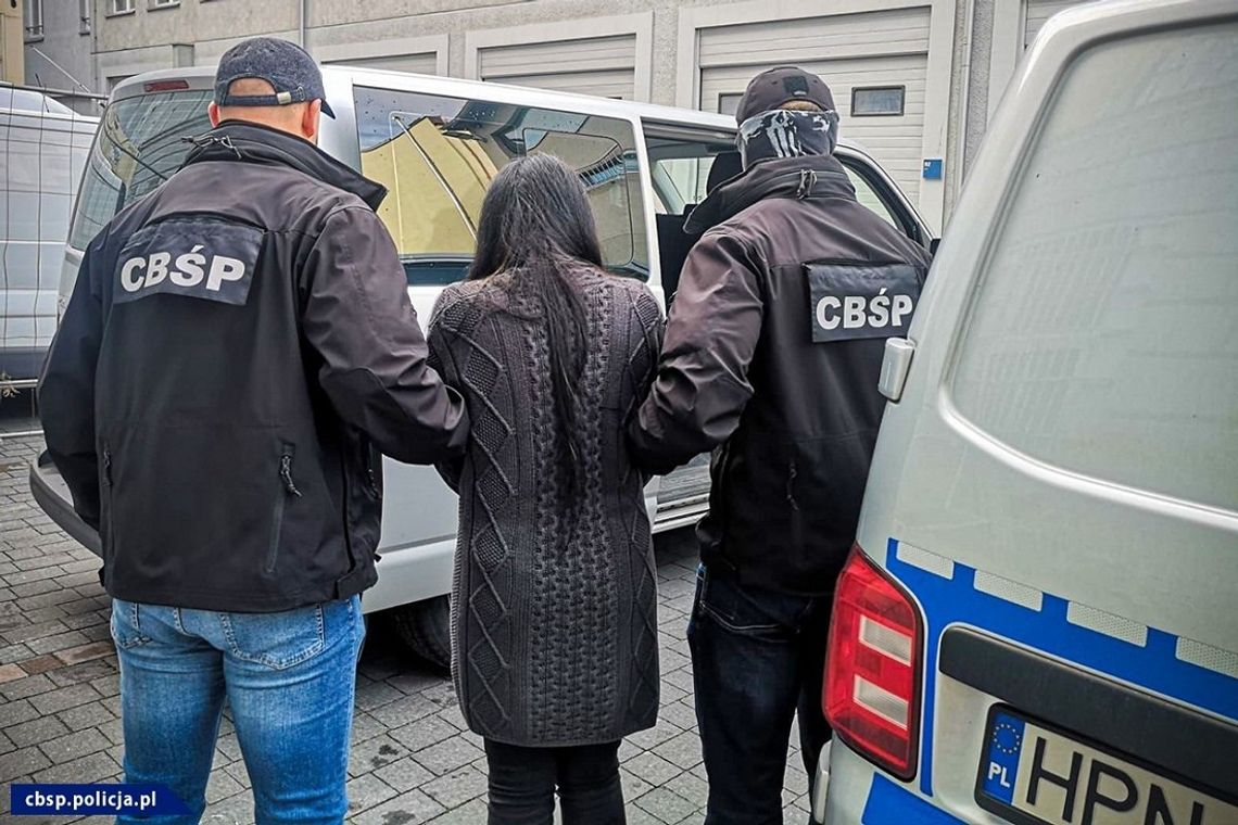 Oszustwa i rozboje w klubach go go. Zatrzymania w Gdańsku i Sopocie Oszustwa i rozboje w klubach go go. Zatrzymania w Gdańsku i Sopocie