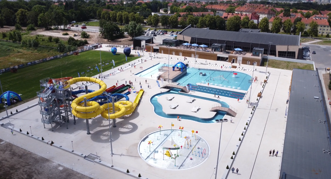 Park Wodny Dolinka otwarty - film z lotu ptaka [WIDEO]