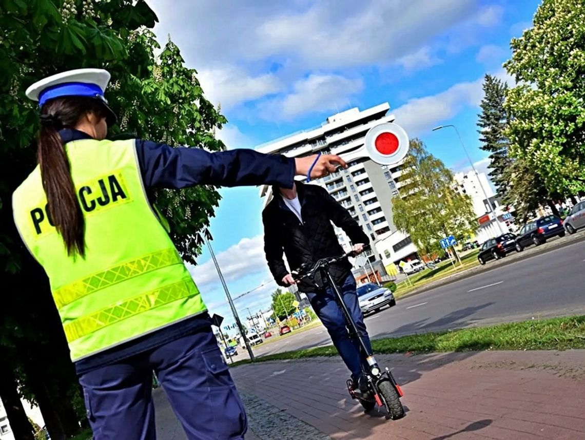 Pijani na hulajnogach elektrycznych w Elblągu