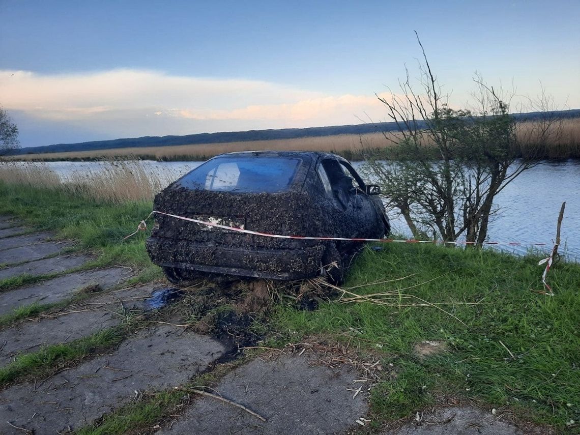 Podczas badań w rzece Elbląg znaleziono samochód