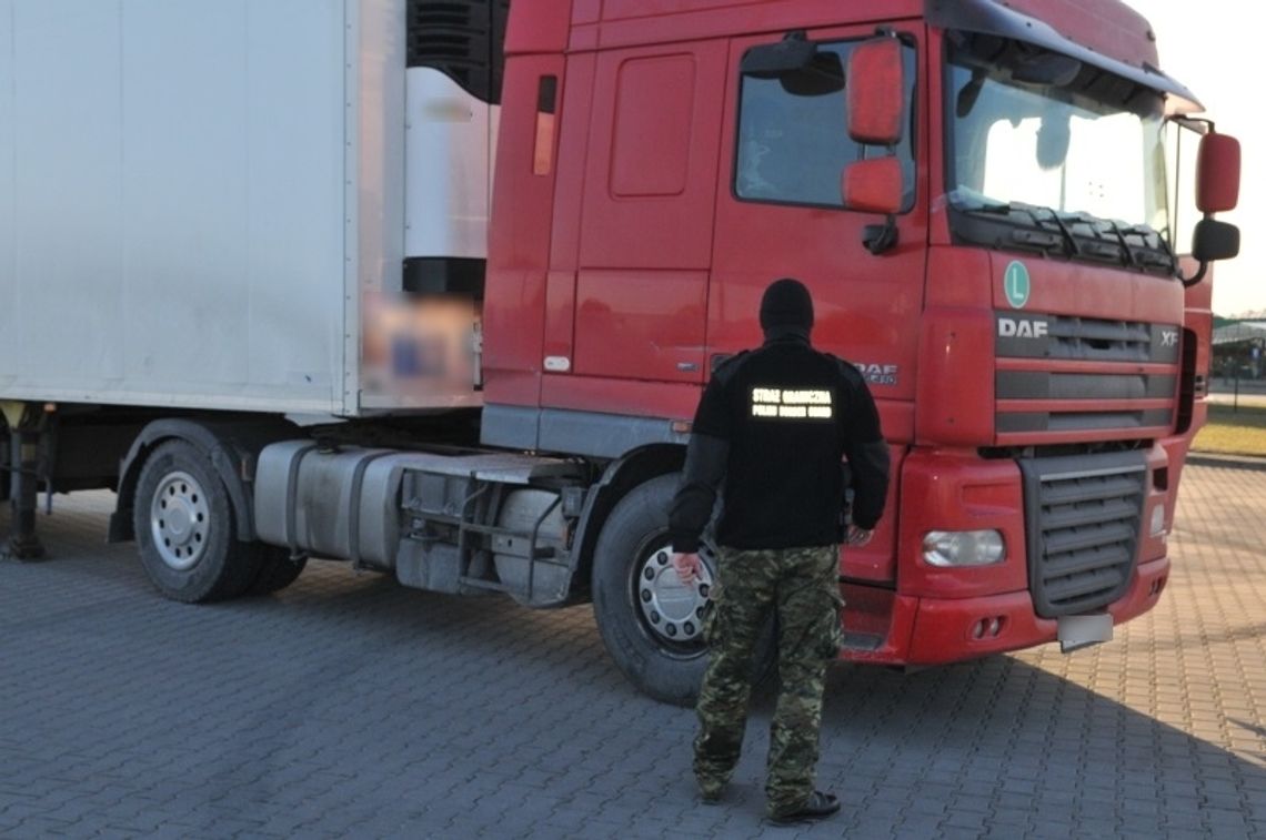 Podejrzana ciężarówka zatrzymana na granicy