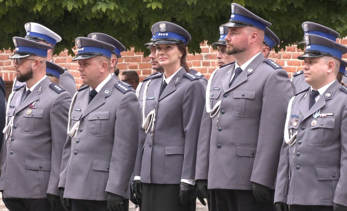Policja świętuje na Starym Mieście [WIDEO]