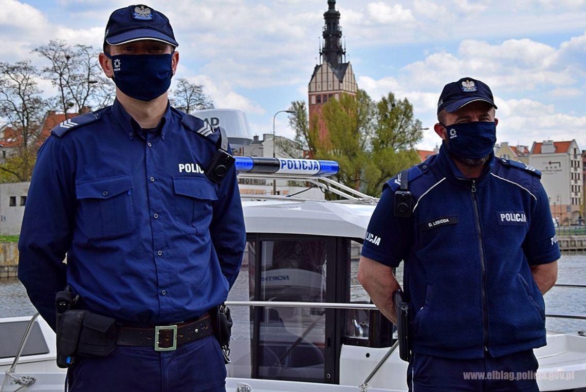 Policja w Elblągu rozpoczyna służbę na wodzie [ZDJĘCIA]