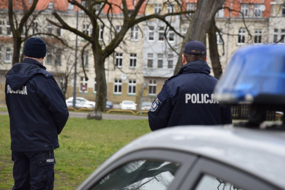 Policja w Elblągu zachęca do zainstalowaniu aplikacji „Kwarantanna domowa"