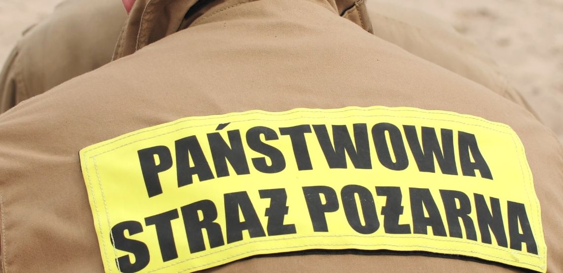 Pomogli mu współpracownicy i strażacy