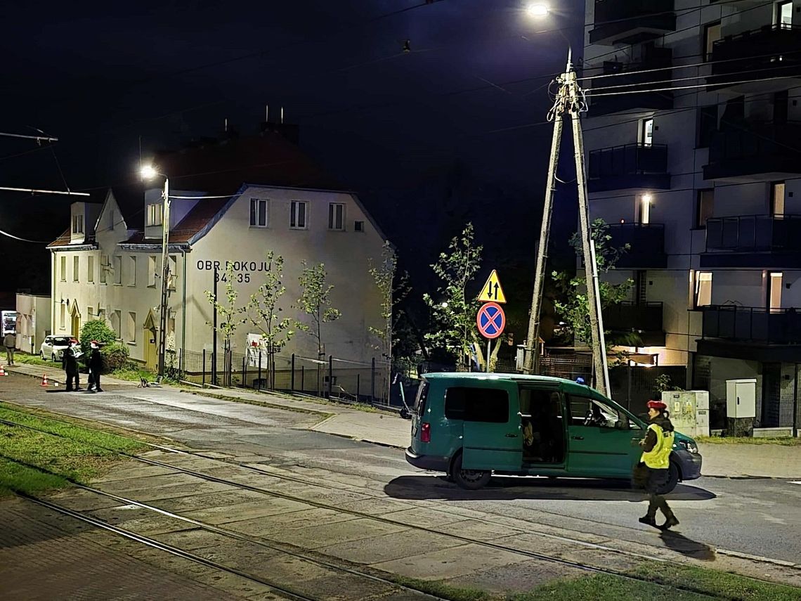 Pościg w Elblągu za żołnierzem podejrzewanym o kradzież. Padły strzały