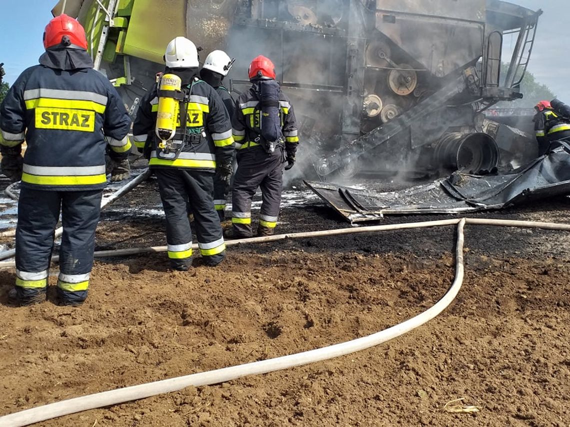 Pożar kombajnu obok Jegłownika