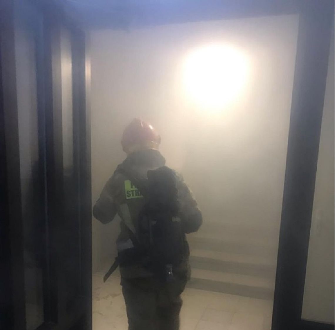 Pożar windy w budynku wysokim przy ul. Władysława IV