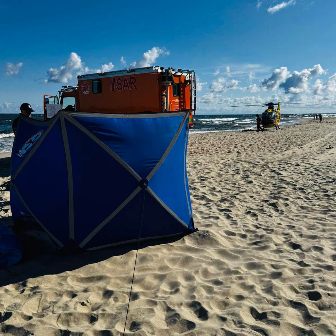 Ratownicy walczyli 40 minut. Tragiczny finał w Sztutowie Ratownicy walczyli 40 minut. Tragiczny finał w Sztutowie