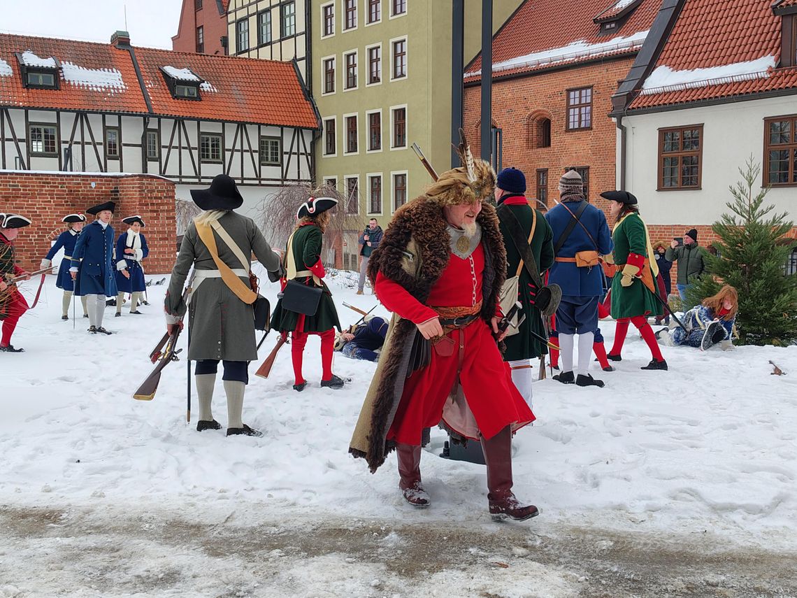 Rekonstrukcja „Elbląg 1710 – Miasto w ogniu historii” za nami – żywa historia zatoczyła koło! [FOTO]