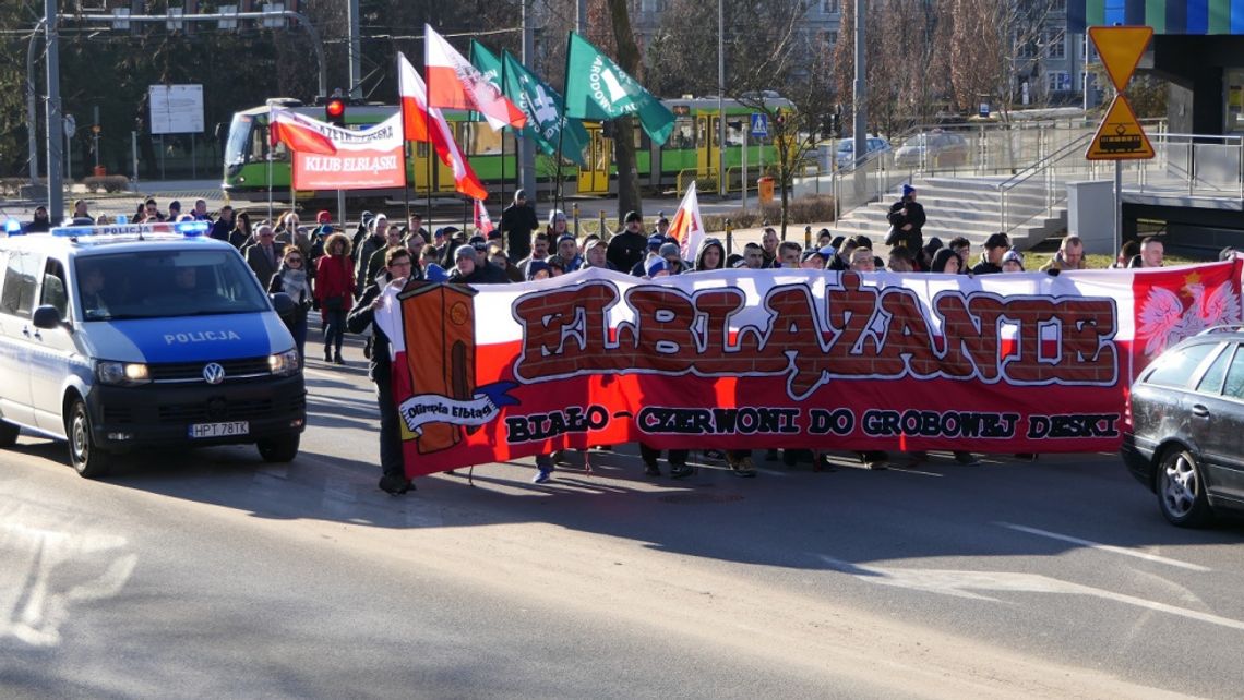 Robert Koliński nie musi przepraszać za komentarze o faszystowskim podłożu ONR