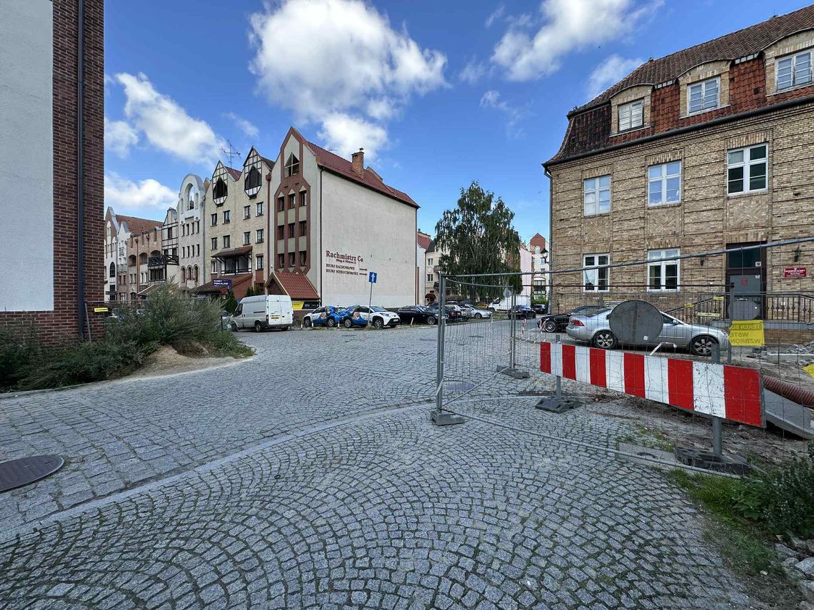 Roboty drogowe na skrzyżowaniu ulic Wieżowej i Przymurze Roboty drogowe na skrzyżowaniu ulic Wieżowej i Przymurze