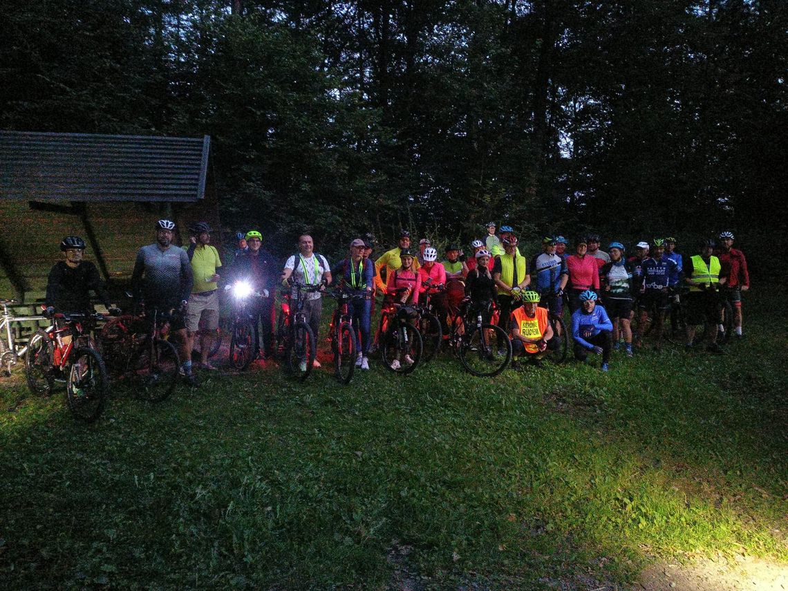 Rowerami nocą do Kadyn Rowerami nocą do Kadyn