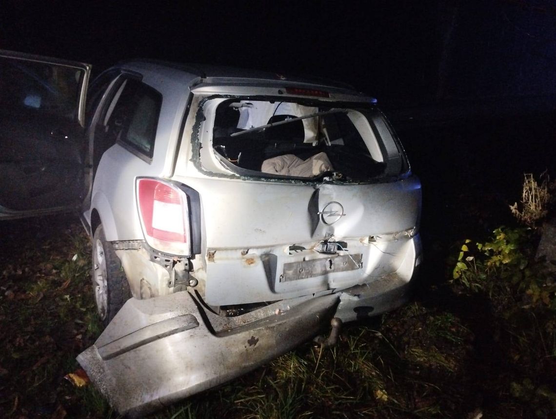 Rozbił się na drzewie. Zginął na miejscu Rozbił się na drzewie. Zginął na miejscu