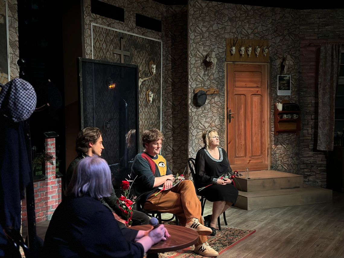 Rusza "Scena przy stoliku"