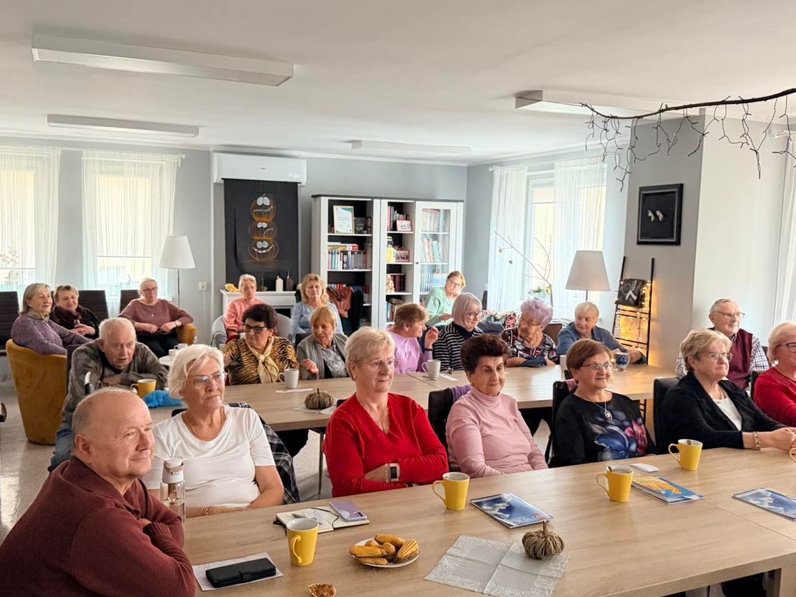 Seniorzy z Elbląga dostaną nowe wsparcie. Ruszył ważny projekt – sprawdź, jak skorzystać