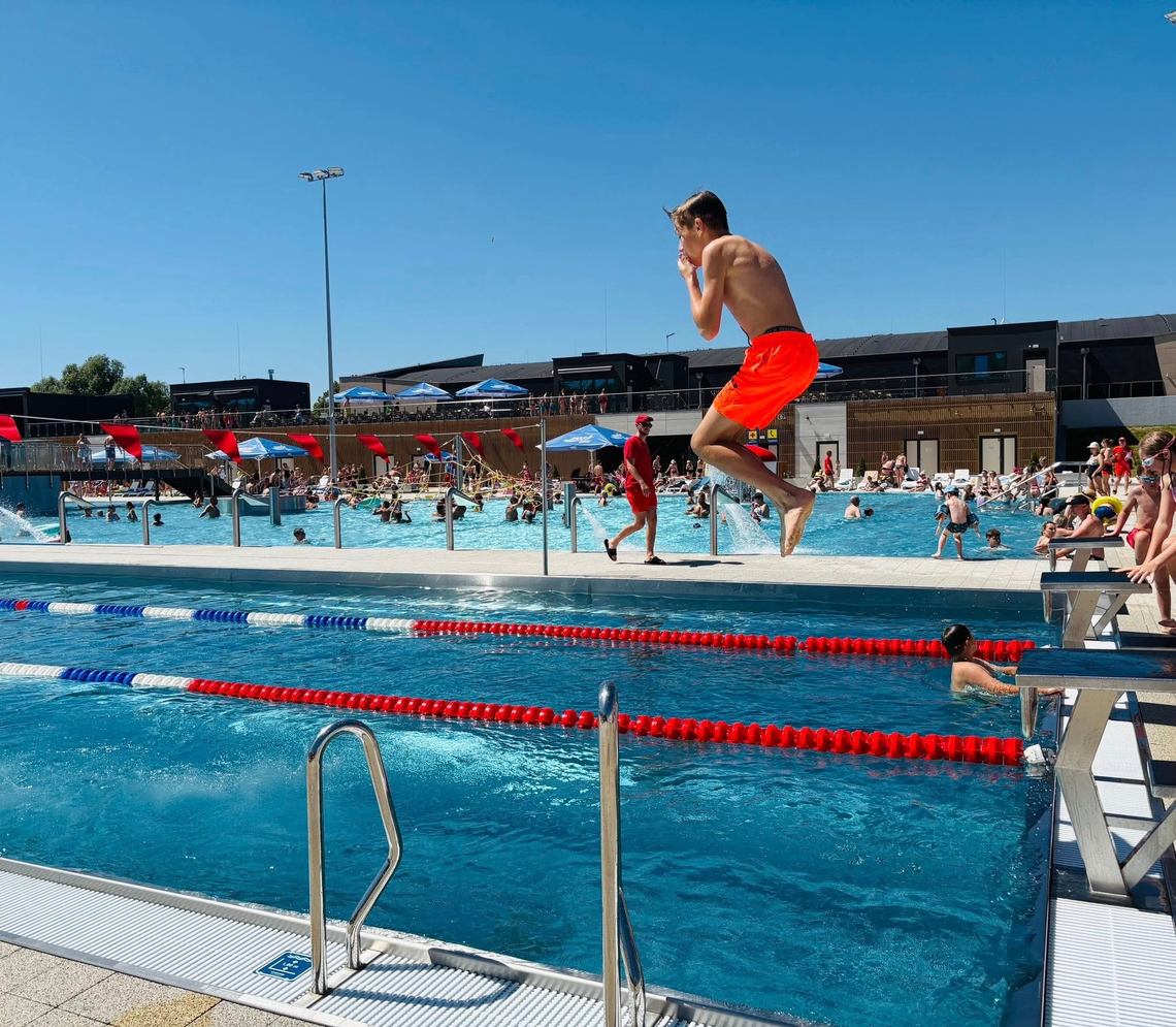 Skorzystaj z pogody i odwiedź Park Wodny Dolinka