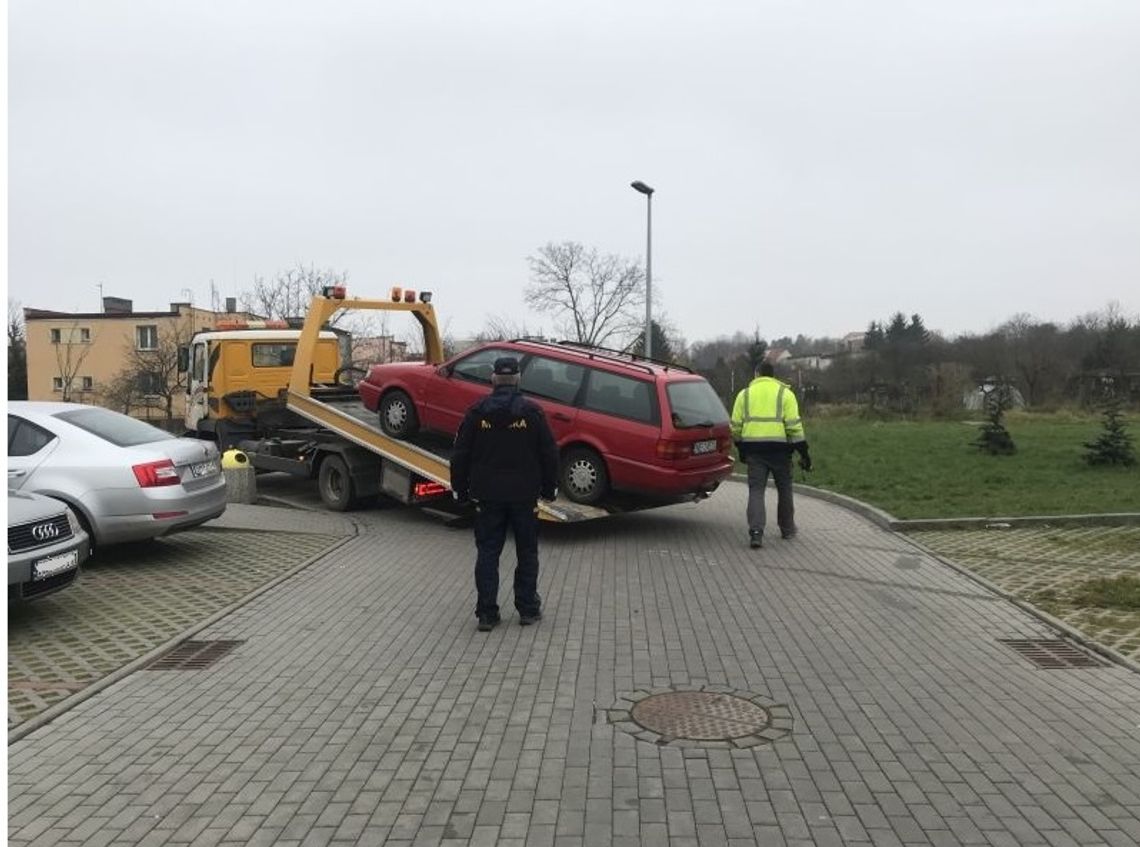 Straż Miejska w Elblągu usuwa pojazdy