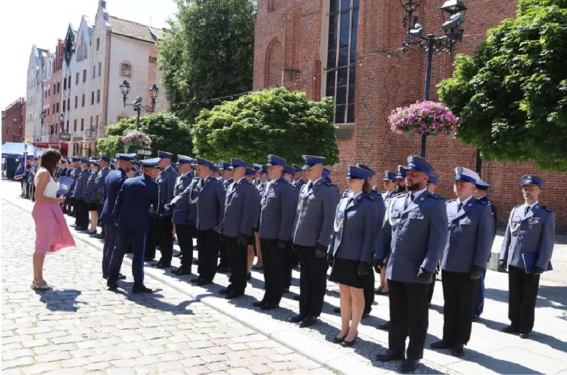 Święto Policji w Elblągu. Mundurowi zapraszają do wspólnej zabawy Święto Policji w Elblągu. Mundurowi zapraszają do wspólnej zabawy
