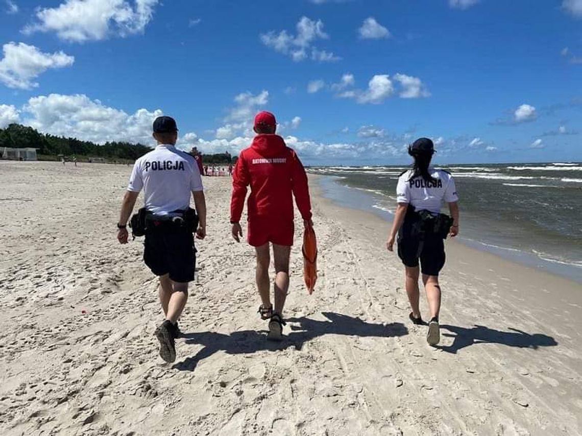 "Szanowni Państwo tu Policja" - Komunikaty na plażach