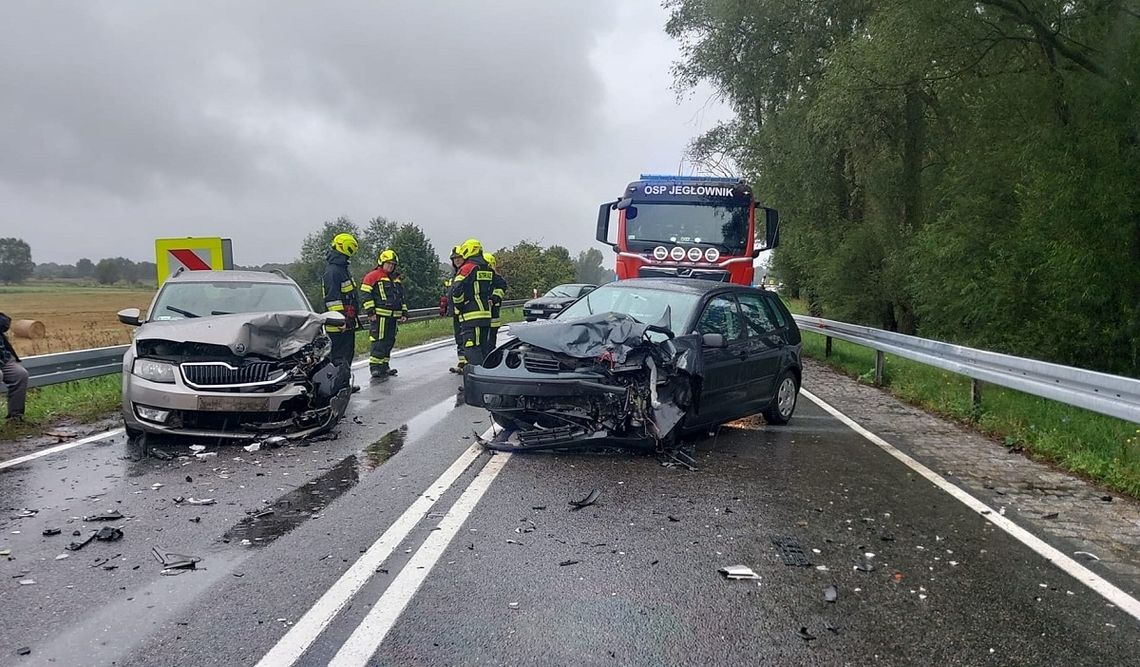 To może doprowadzić do obrócenia auta. Elbląska policja ostrzega!