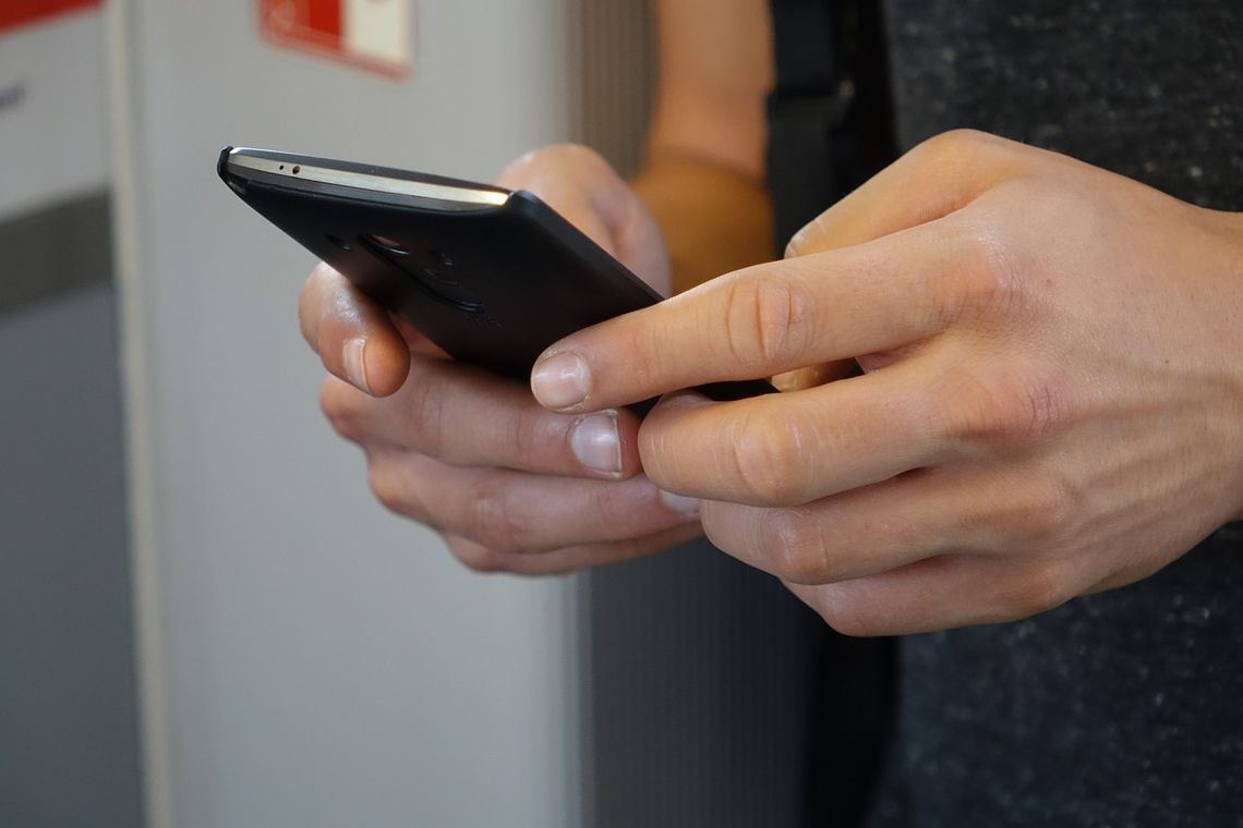 To w okresie świątecznym popularny SMS. Policja ostrzega!