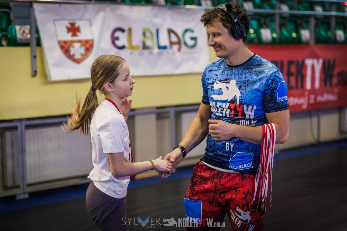 Tor przeszkód, adrenalina i walka z własnymi słabościami. W Elblągu trwa turniej NINJA [FOTO]