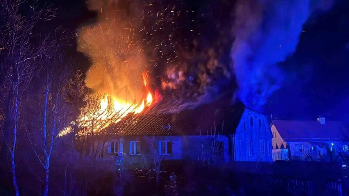 Tragiczny pożar budynku mieszkalnego w gminie Małdyty [WIDEO]