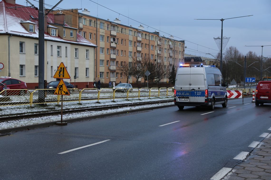 Utrudnienia na Płk Dąbka. Policja prosi o omijanie tego miejsca!