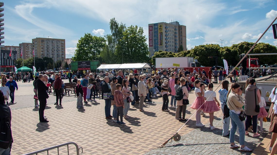 W Elblągu trwa festyn "Nie marnuj, napraw, wymień" [FOTO]