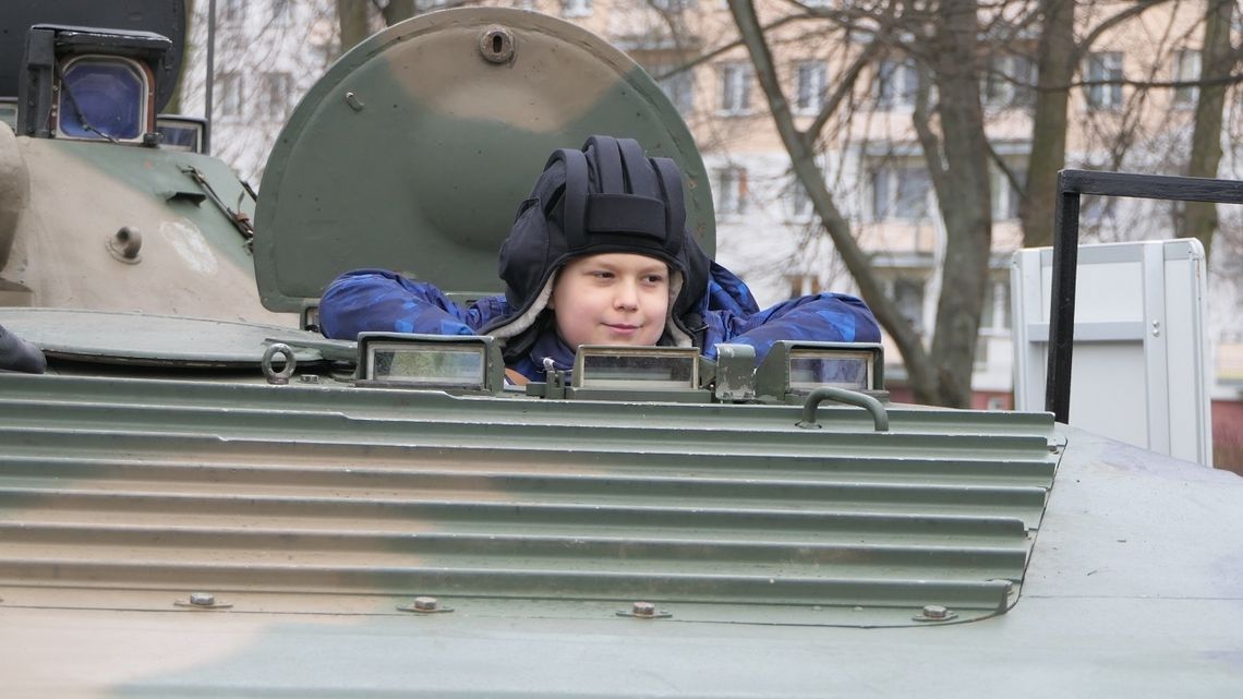 W Elblągu trwa piknik wojskowy [ZDJĘCIA]