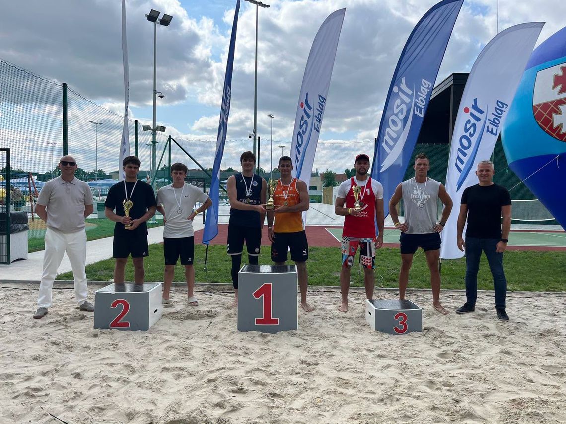 Walczyli o Puchar Prezydenta Elbląga. Tak wygląda podium turnieju [FOTO]